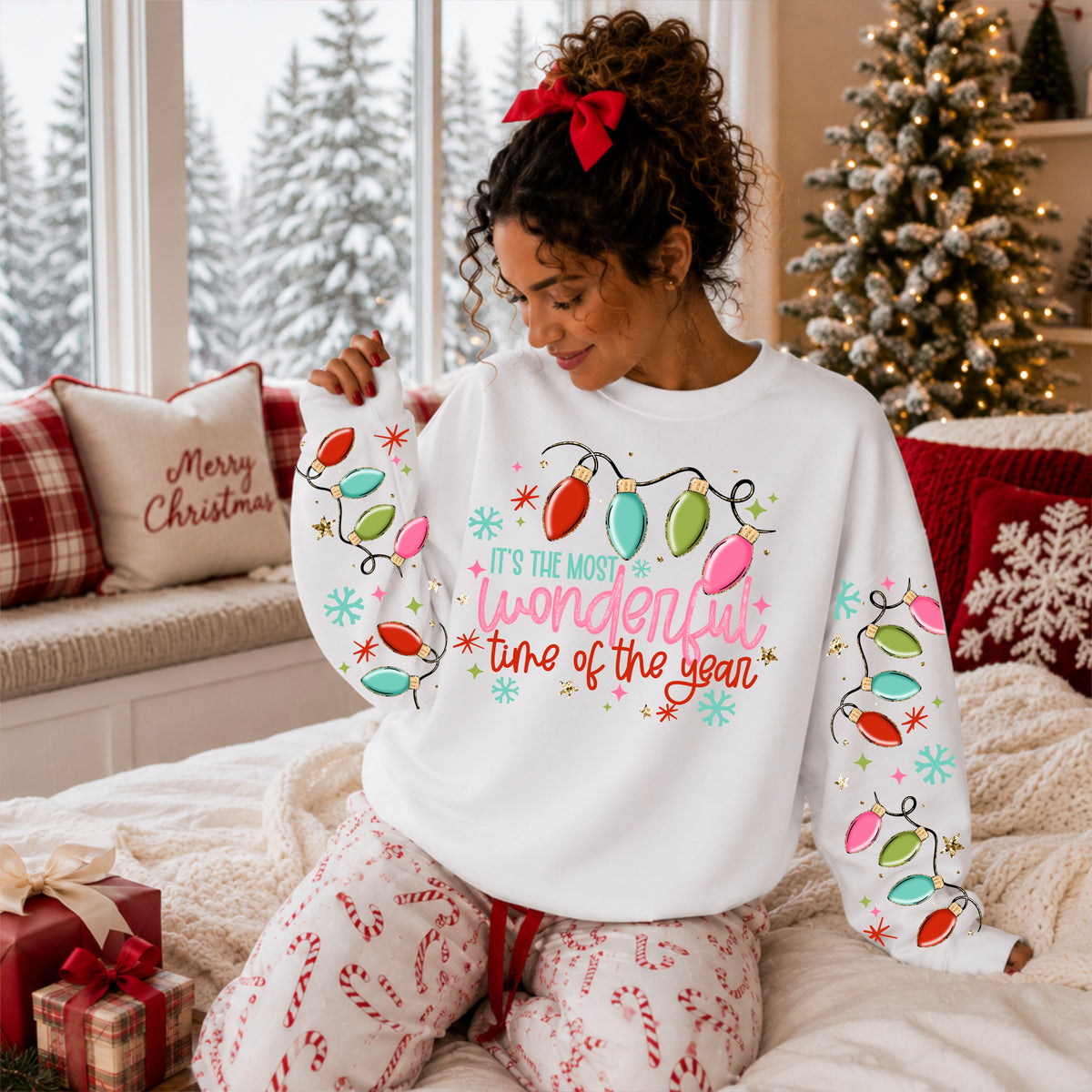 Wonderful Time Of The Year Lights Seamless w/ Sleeves PNG