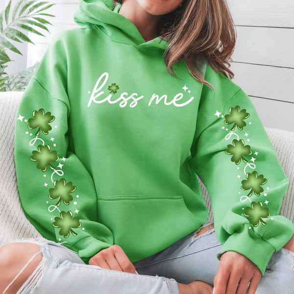Kiss Me w/ sleeve PNG