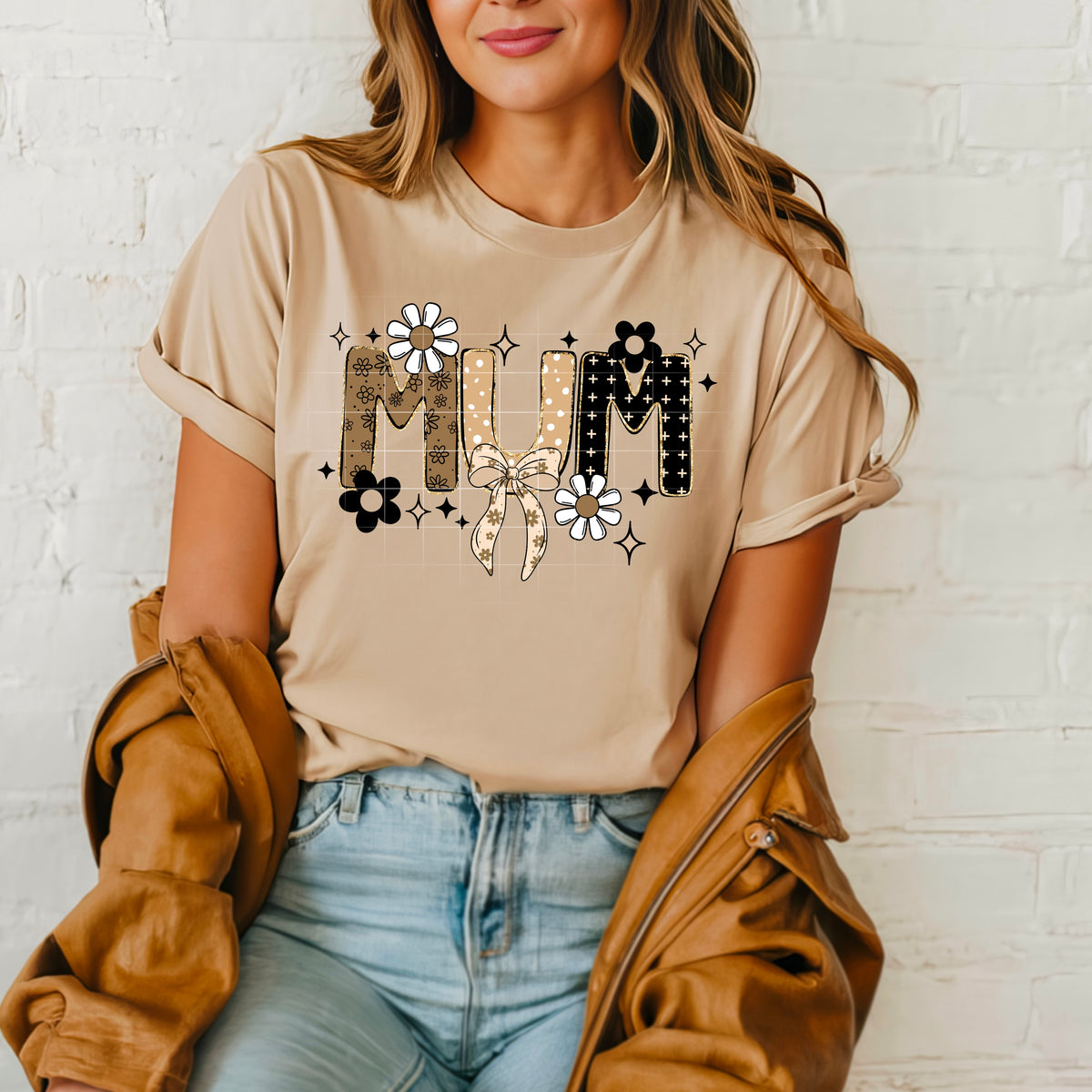 Neutral Mum with bow PNG