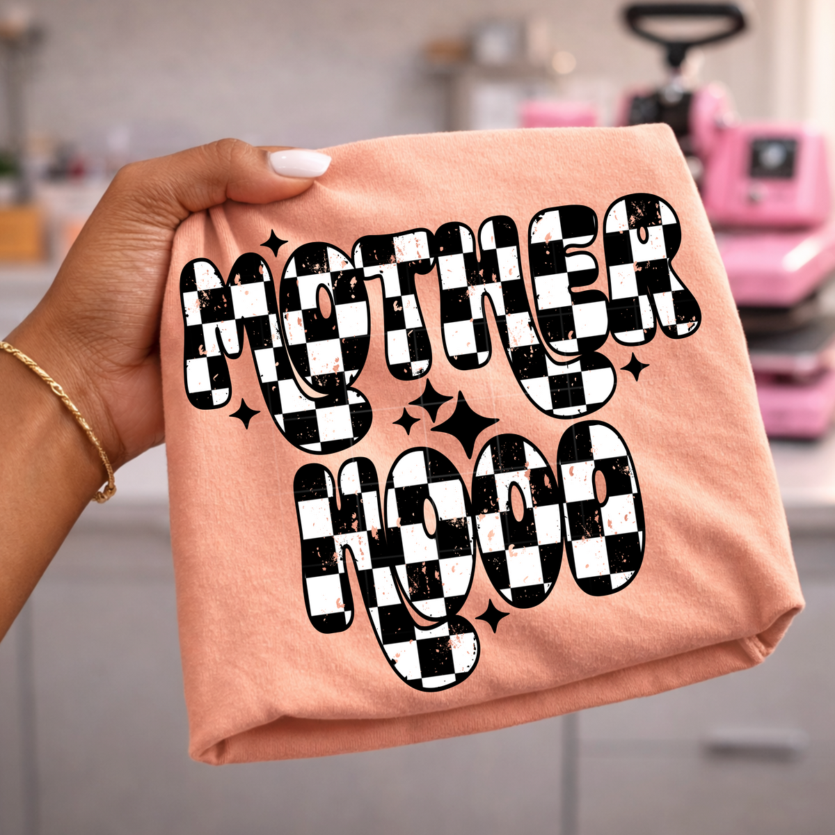 Motherhood Checker PNG