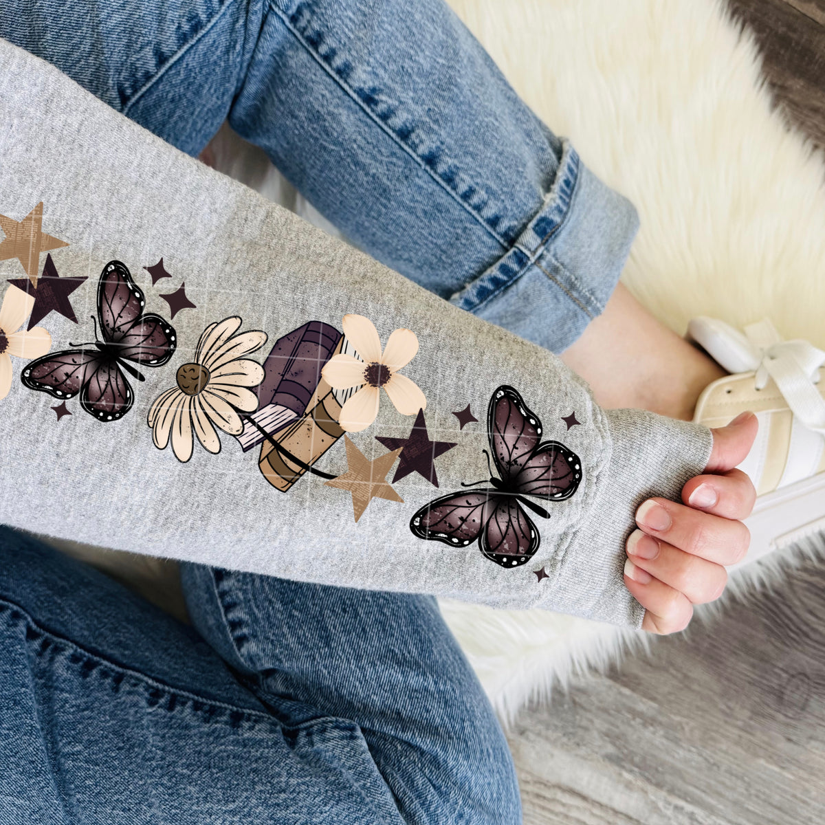 Get lost in the pages w/ Sleeves PNG