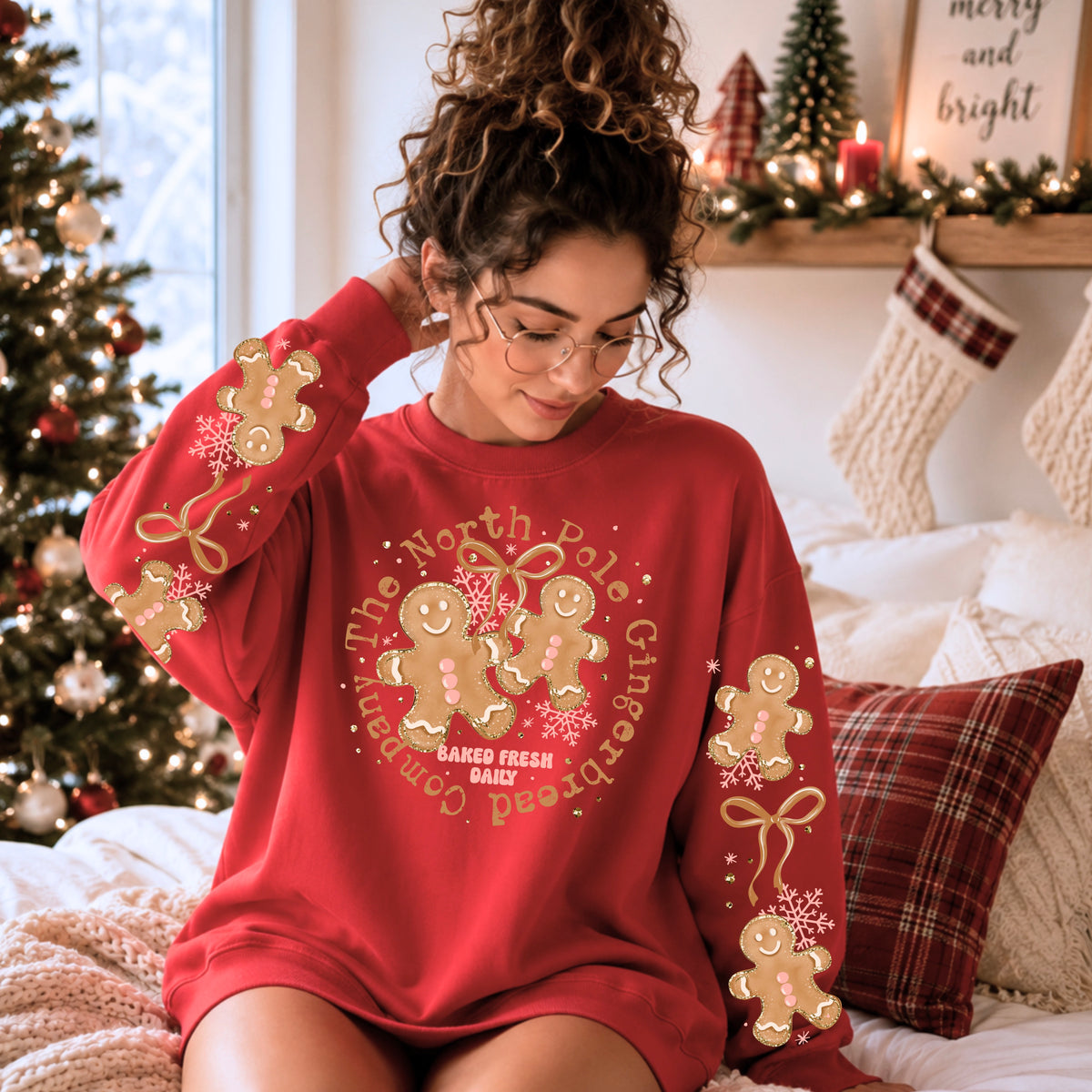 Gingerbread Bakery Circle w/ Sleeves PNG