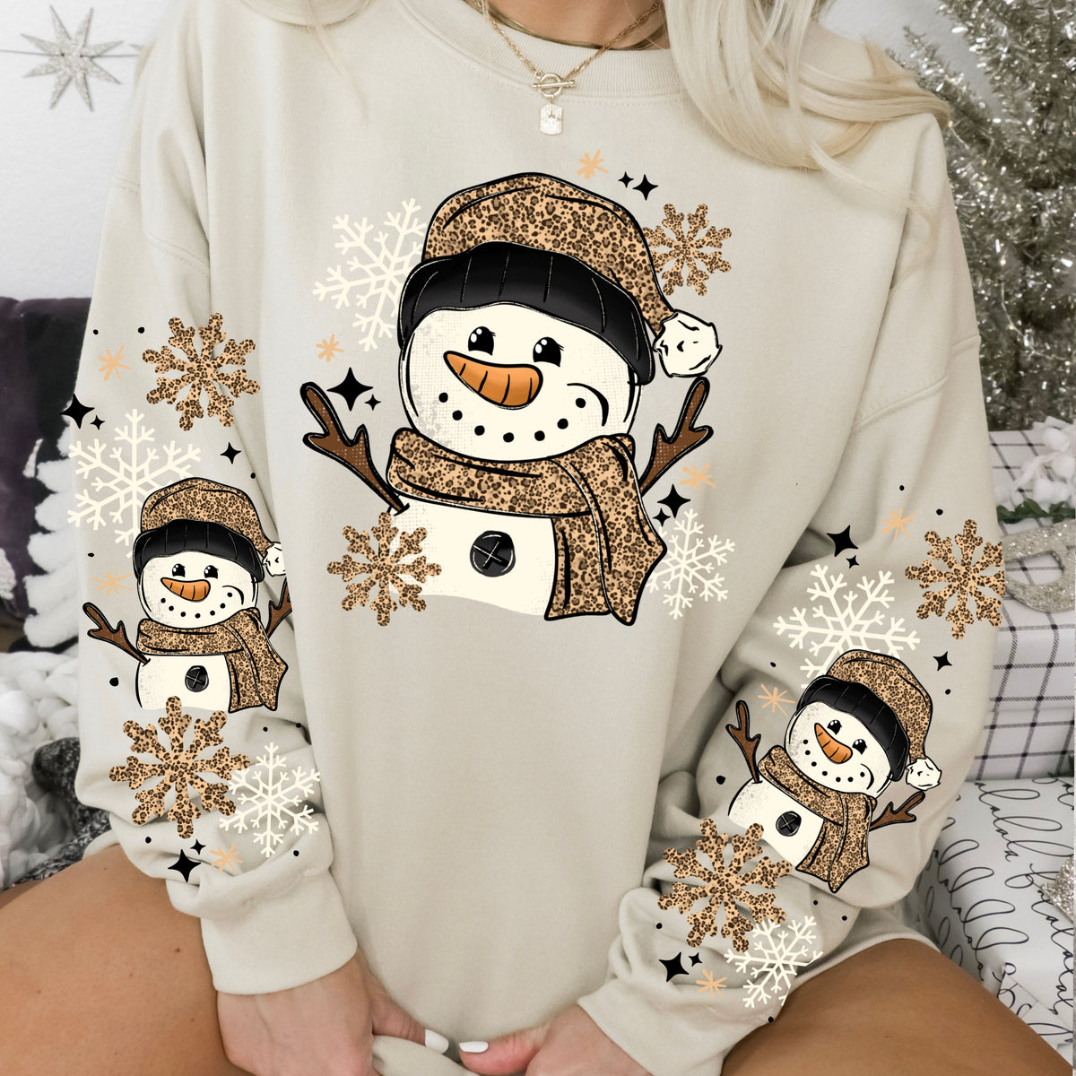 Leopard Snowman w/ Sleeves PNG
