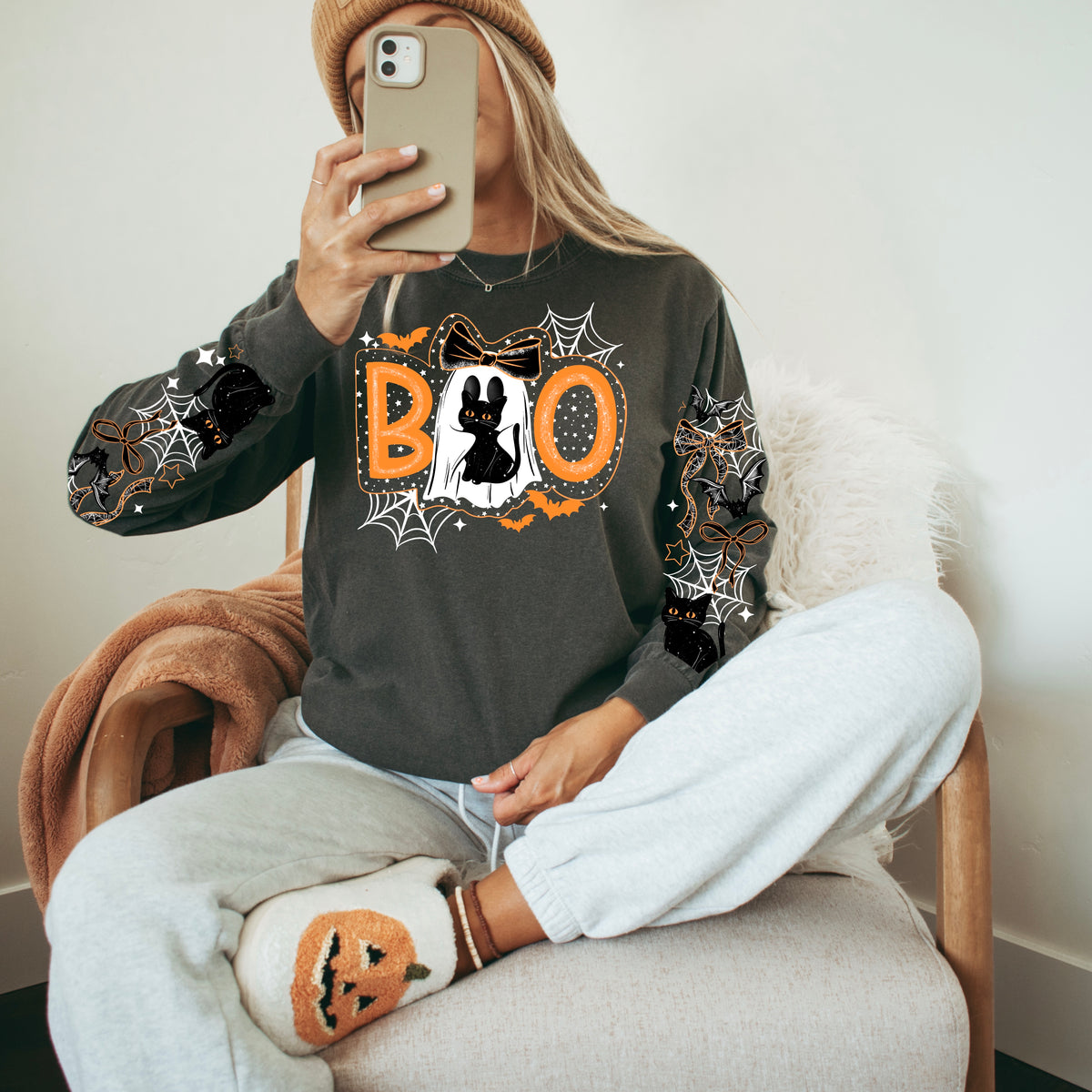 Boo Ghost Cat (2 PNGs) + w/ Sleeves PNG