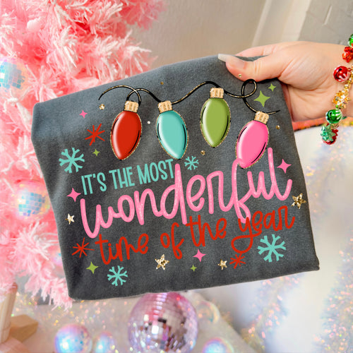 Wonderful Time Of The Year Lights Seamless w/ Sleeves PNG