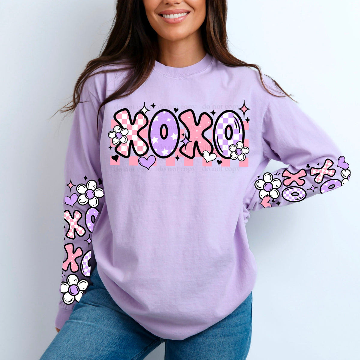 Xoxo w/ Sleeves PNG