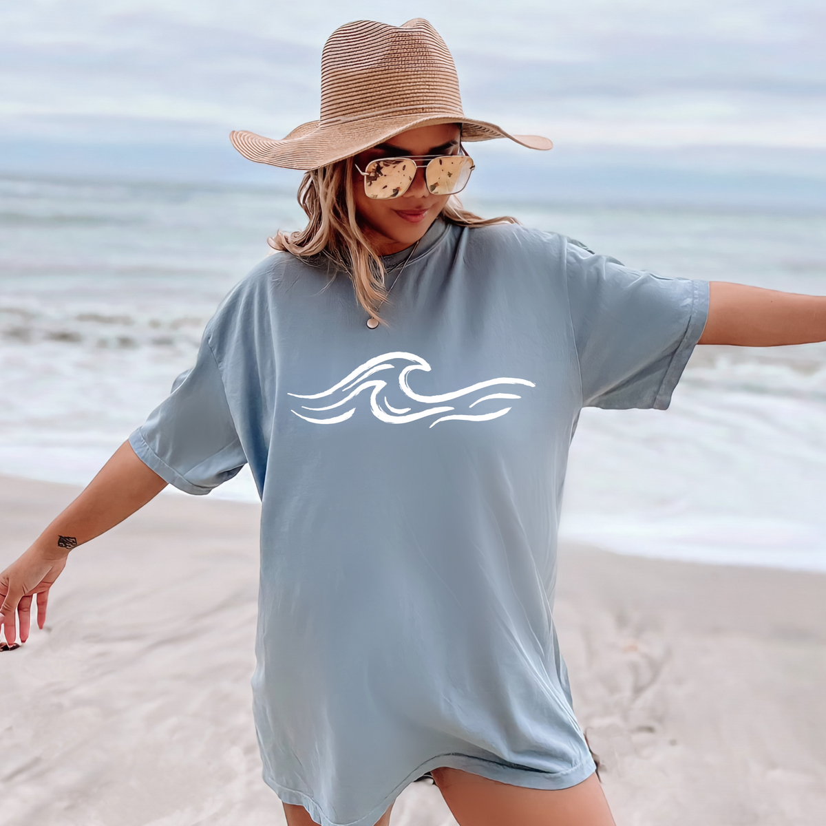 Minimal Wave Single Color PNG