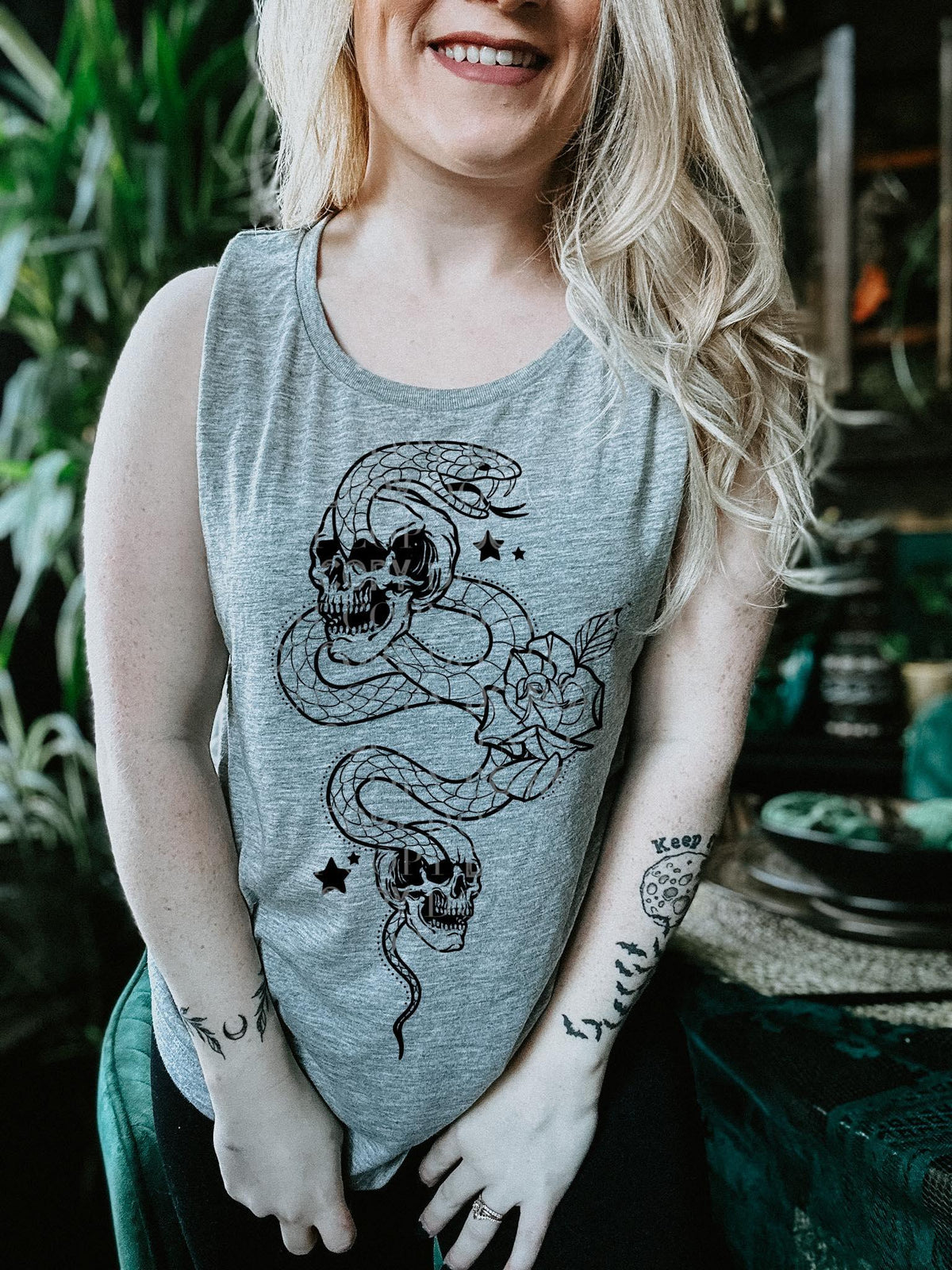 Skull snake